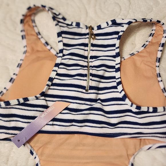 Molybell Modest Swimsuit for Women Athletic One Piece Bathing Suit with Zipper - Picture 8 of 9